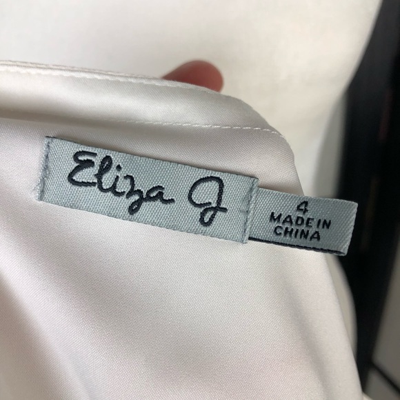 Eliza J Red Floral Flowers Dress Size 4 - Picture 2 of 4